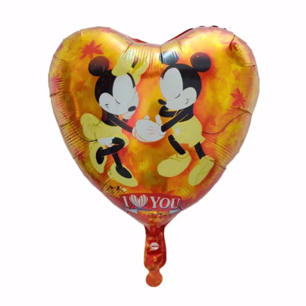 Balon din folie in forma de inima cu un fundal in nuante calde de auriu si portocaliu cu frunze tomnatice ilustrandu-i pe Mickey si Minnie Mouse in haine galbene tinandu-se de maini cu ochii inchisi avand mesajul I Love You in partea de jos