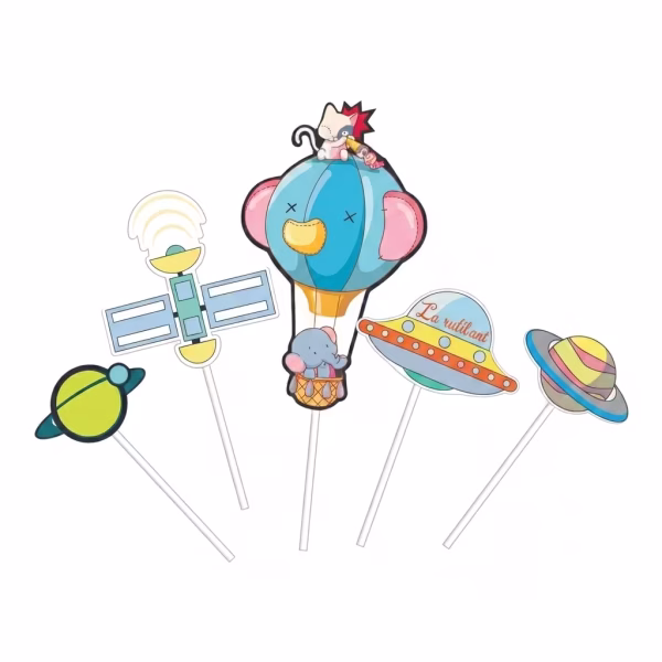 Set 5 Toppere Tort Spatiu Pastel si Animale La Multi Ani (10-18 cm) Un set format din 5 toppere decorative din carton pentru tort
