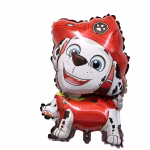 Balon din folie in forma catelusului dalmatian Marshall din Patrula Catelusilor purtand casca si vesta rosie de pompier cu emblema patrulei pe frunte