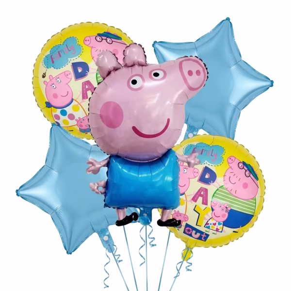 Set format din 5 baloane din folie incluzand o figurina centrala cu fratiorul George zambind si purtand o bluzita albastra acompaniat de doua baloane in forma de stea bleu si doua baloane rotunde galbene cu mesajul Family Day Out si familia Peppa Pig