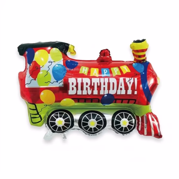 Balon din folie in forma de locomotiva de tren rosie cu detalii verzi si roti negre pe care este imprimat vizibil mesajul Happy Birthday alaturi de o ghirlanda si baloane colorate