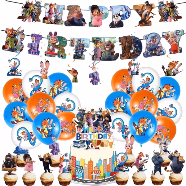 Pachet complet de 32 de decorațiuni pentru petrecere cu tematica Zootopia, incluzând un banner Happy Birthday cu litere decupate ilustrând personajele din film, 18 baloane din latex imprimate cu Judy și Nick în nuanțe de portocaliu, albastru și alb, un topper mare pentru tort și 12 toppere mici pentru brioșe