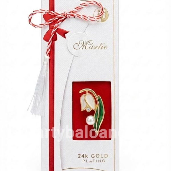 Mărțișor Broșă Floare Placată cu Aur 24K – Lalea cu Cristal Fațetat (3 cm) – Cadou Elegant Martisor brosa floare lalea placata cu aur 24k cu cristal mare transparent si frunze verzi pe suport alb