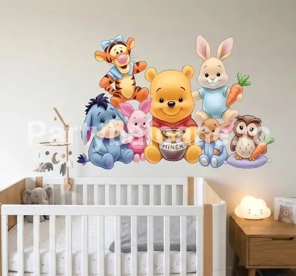 Sticker perete Winnie the Pooh - Decor Premium Repozitionabil COD 512B Cluster de ilustrații cu personajele Winnie de Pluș