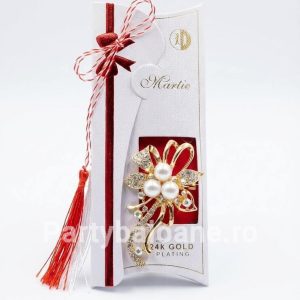 Mărțișor Broșă Floare Stilizată cu Trei Perle și Cristale Placată cu Aur 24K (5