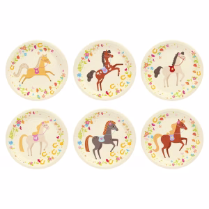 Set Farfurii din Carton Tematica Cai si Echitatie 18 cm Farfurii din carton pentru petreceri copii, diametru 18 cm, tematica cai si echitatie, design cu caluti in galop, flori de camp si potcoave pe fundal crem.