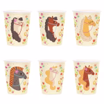 Set Pahare din Carton Tematica Cai si Echitatie 220 ml Pahare din carton pentru petreceri copii, capacitate 220 ml, tematica cai si echitatie, design cu capete de caluti, flori si potcoave pe fundal crem.
