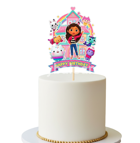 Topper Tort Happy Birthday Casa de Papusi a lui Gabi (Gabby's Dollhouse) 14 x 10.3 cm Un topper decorativ din carton pentru tortul fetitelor