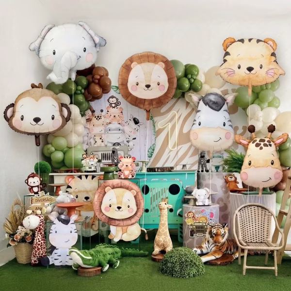 Set 6 Baloane Folie Cap Animalute Safari, Design Acuarela Set de 6 baloane din folie in forma de capete de animale safari, cu design acuarela, incluzand un elefant, o maimuta, o girafa, un leu, o zebra si un tigru.