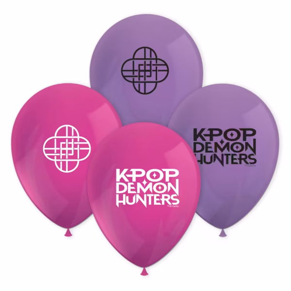 Set 8 baloane latex K-Pop Demon Huntrix 28 cm Set de 8 baloane din latex cu diametrul de 28 cm, in culorile roz si mov, imprimate cu logoul K-Pop Demon Huntrix.