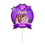 Topper Tort Personalizat Katseye cu Nume si Cifra Carton 16 cm Topper Tort Personalizat Katseye topper tort personalizat katseye k-pop carton nume cifra fete petrecere adolescenti muzica mov concert