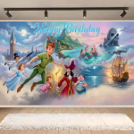 background textil peter pan Mockup cu un background textil pentru panou foto cu tematica Peter Pan, ilustrand zborul spre Tara de Nicaieri alaturi de Wendy, baietii, Tinkerbell si Capitanul Hook.