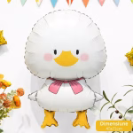 Balon Folie Ratusca Alba cu Papion Roz, Decor Botez si 1 An, 45x71 cm : Balon din folie in forma de ratusca alba cu papion roz elegant la gat, obraji rozalii si picioare aurii, ideal pentru decor petreceri fetite.