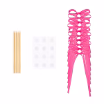 Conținutul pachetului DIY: un set de 10 fundițe magenta pre-făcute, un set de 10 bețișoare scurte din lemn și o folie cu 10 puncte de lipici siliconic transparent.