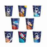 Set 8 Pahare Carton Cosmos 220ml Colectia completa de 8 pahare din carton, fiecare prezentand o grafica diferita cu planete, astronauti, rachete si OZN-uri.