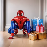Balon Folie 3D Personaj Spiderman Airwalker Balon din folie 3D sub forma personajului Spiderman asezat pe podea in pozitie de actiune, langa cutii de cadouri, dimensiune 55x63 cm.