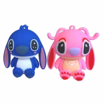 Detalii de aproape cu cele 2 figurine 3D Stitch (albastru) si Angel (roz), realizate din plastic siliconat moale.