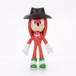 Figurină 3D pentru tort din plastic necasant, reprezentând personajul Knuckles din seria Sonic, de culoare roșie, purtând o pălărie maro și pantofi verzi cu alb.