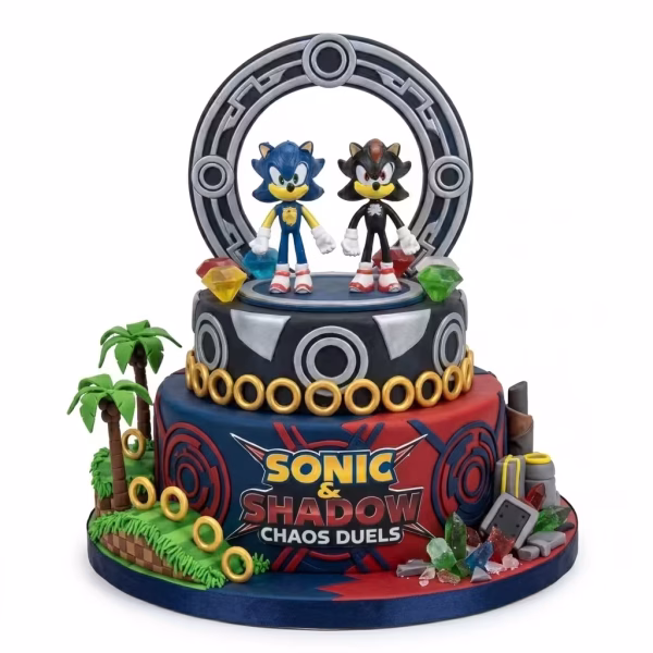 Set 2 Figurine Topper Tort Sonic și Shadow Set de 2 figurine 3D din plastic necasant pentru topper tort, reprezentând personajele Sonic și Shadow, așezate pe un tort tematic impresionant inspirat din jocul video.