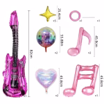 Schema detaliata cu piesele setului de baloane indicand cantitatile si dimensiunile exacte pentru chitara globuri disco note muzicale inimi si stele aurii alaturi de accesoriile de montaj