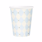 Set 6 Pahare Carton Albastru Deschis 220ml Un pahar din carton alb decorat cu un model elegant in forma de romburi (harlequin) in nuante de albastru deschis si crem, cu mici puncte aurii.