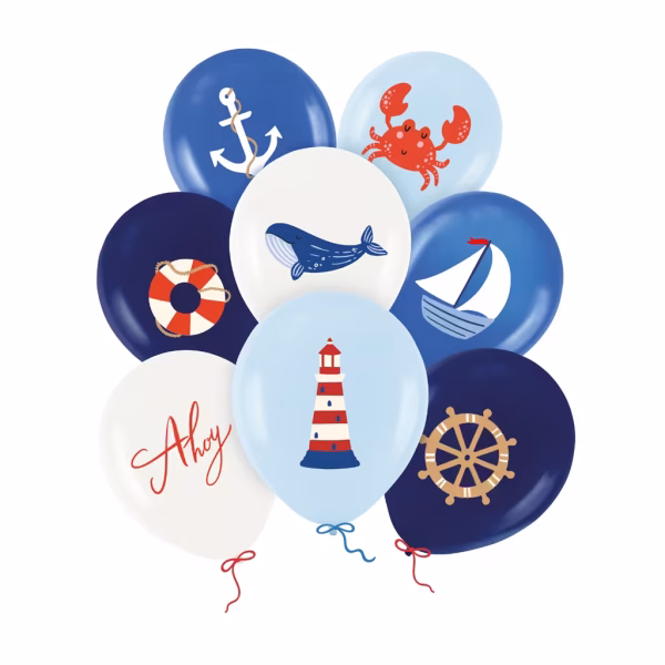 Set de 8 baloane din latex in nuante de bleumarin, bleu si alb, decorate cu imprimeuri cu tematica nautica, incluzand ancora, crab, colac de salvare, balena, vaporas cu panze, textul Ahoy, far si carma de vapor