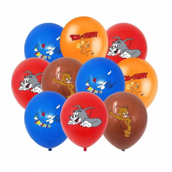 Set de 8 baloane din latex în culorile roșu albastru portocaliu și maro imprimate cu personajele Tom și Jerry în diverse ipostaze amuzante de urmărire