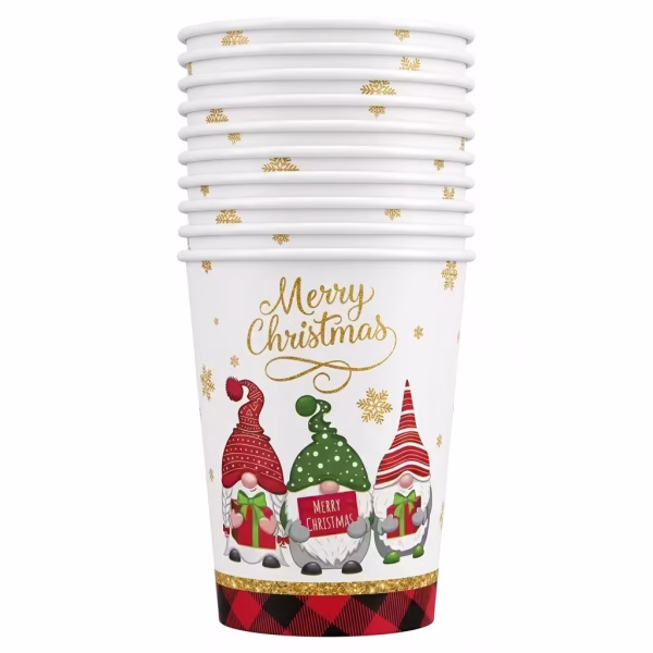 Pahar din carton de 250 ml ilustrand trei gnomi simpatici tinand cadouri sub textul Merry Christmas auriu, avand la baza o margine in carouri rosii si negre